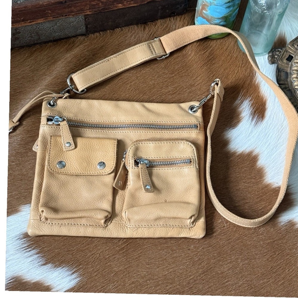 Vintage Fossil Sutter Butter Yellow Leather Pebbled Crossbody Handbag Pockets